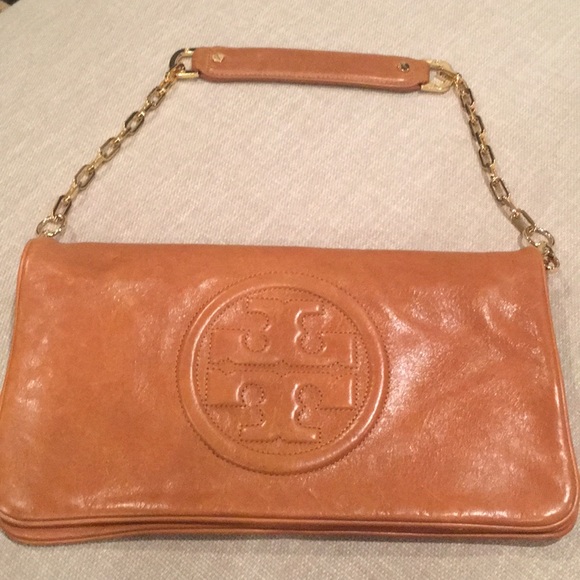 Tory burch tan clutch Clearance